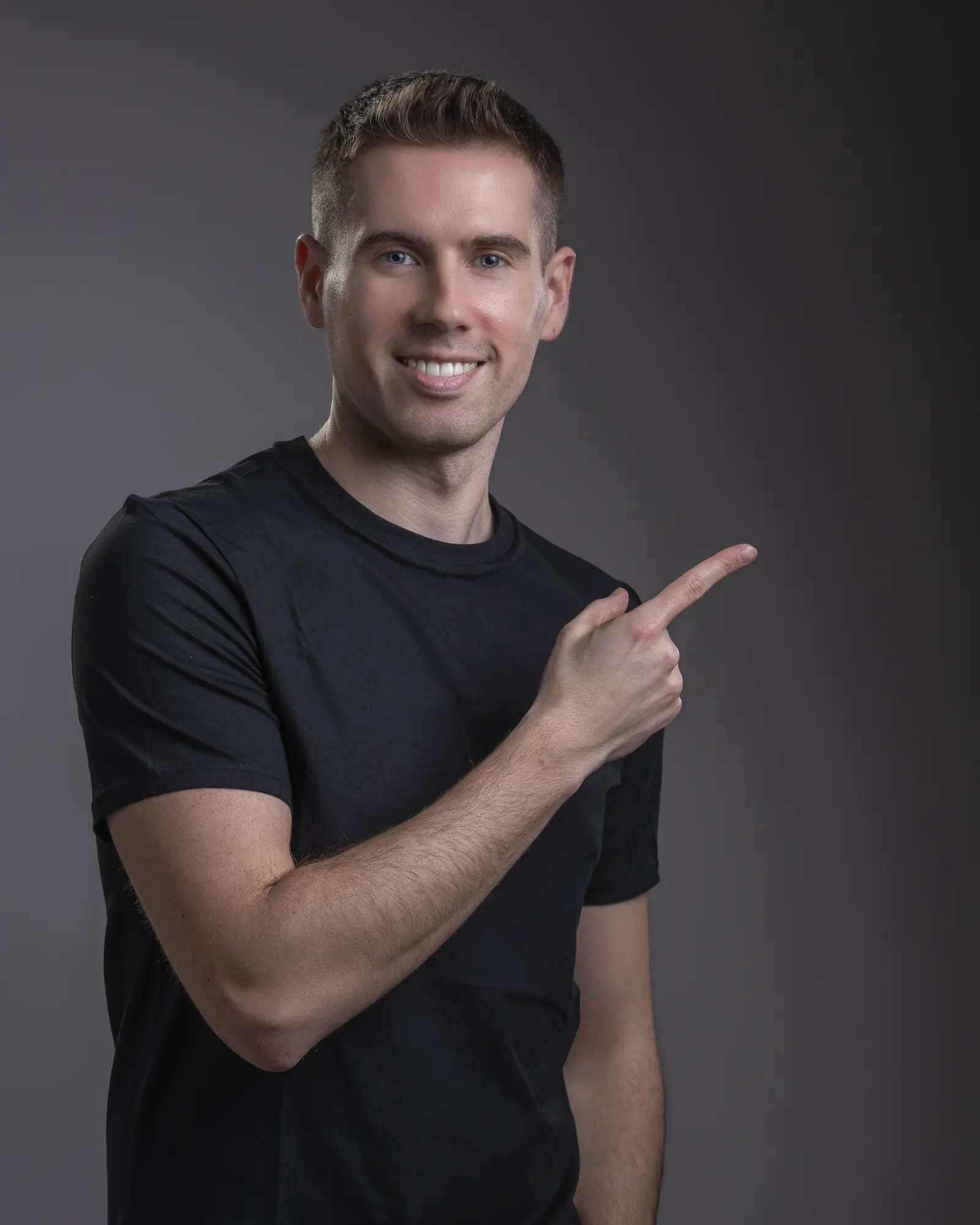 Kamil Sławiński - konsultant AI Visibility, AI Marketing Agents, Meta Ads, Szkolenia z AI