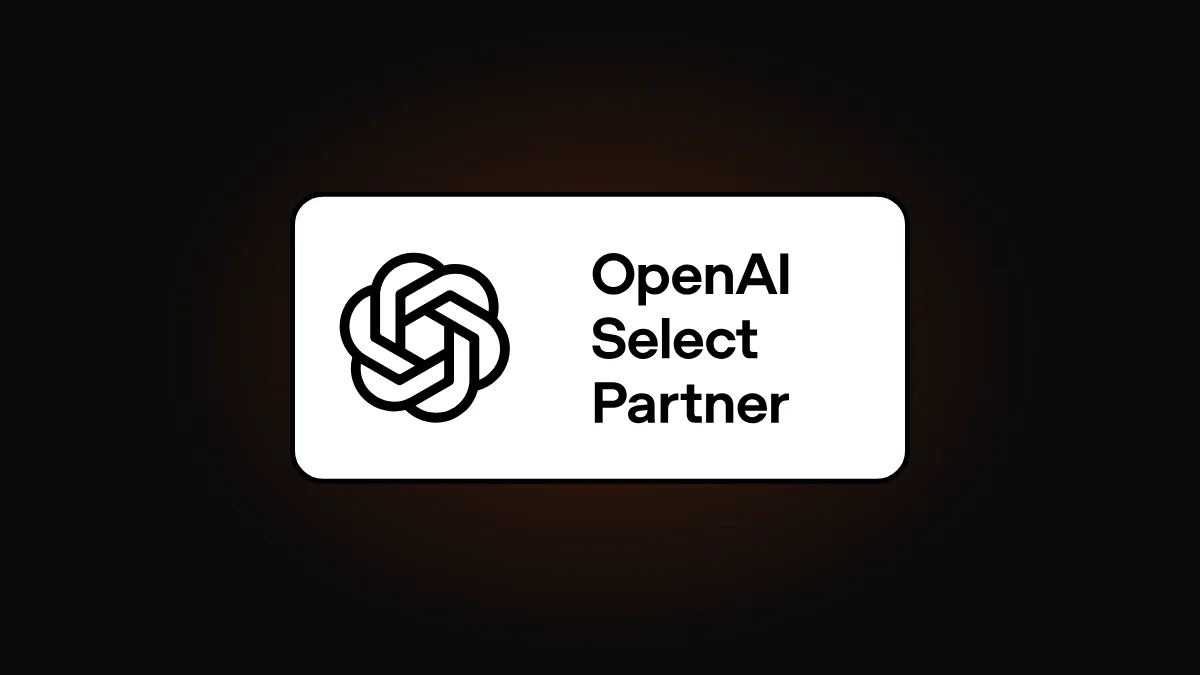 Odznaka OpenAI Select Partner na ciemnym tle